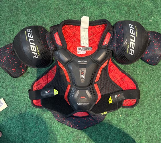 Bauer Vapor 3X Shoulder Pads (Used) | Intermediate Medium