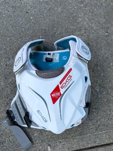 Small Youth Maverik MAX EKG Shoulder Pads (New)