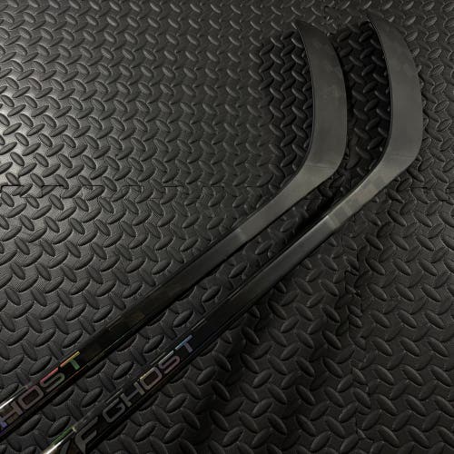 *NEW* 2 PACK - Bundle - SR CCM XF Ghost Right Handed Hockey Stick P90TM 85 Flex (Blackout)