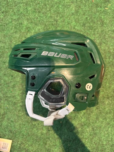 Green Small Bauer Re-Akt 155 Helmet (Used)
