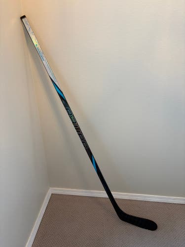 Intermediate Bauer Nexus Tracer Left Hand Hockey Stick P28 55 Flex (New)