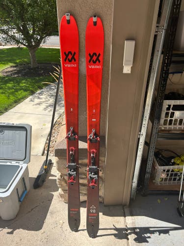 Men's 2023 Volkl 177 cm Alpine Touring Skis With Bindings (New)