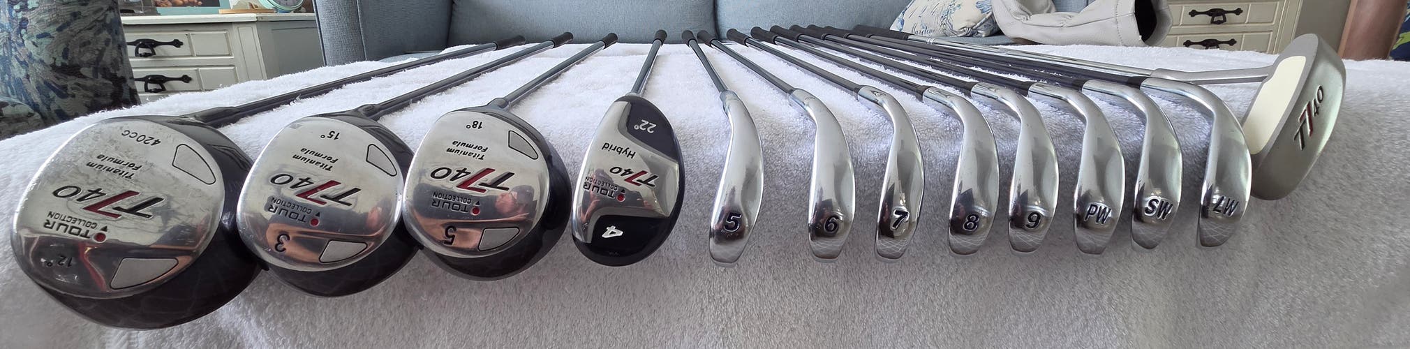 Women's Tour Collection T740 Complete Set (13 clubs) RH