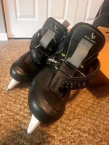 2022 Bauer Konekt Hockey Goalie Skates 7 (New)