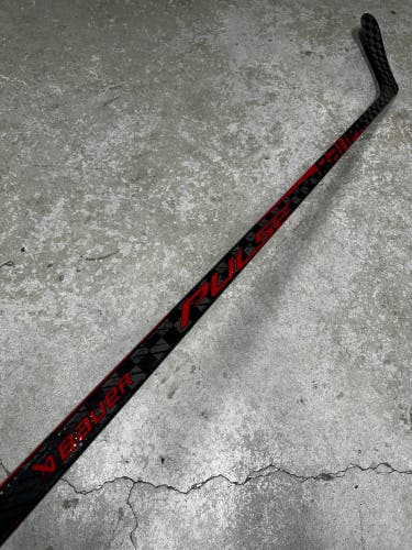 82 Flex P92M Senior Bauer Pulse Left Hand Hockey Stick (Used) Pro Stock