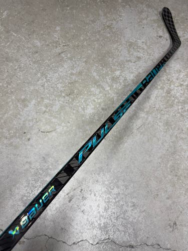 65 SR Flex P92 Senior Bauer Pulse Left Hand Hockey Stick (Used) Pro Stock