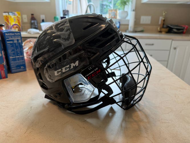 XS CCM Tacks 210 Helmet (New)