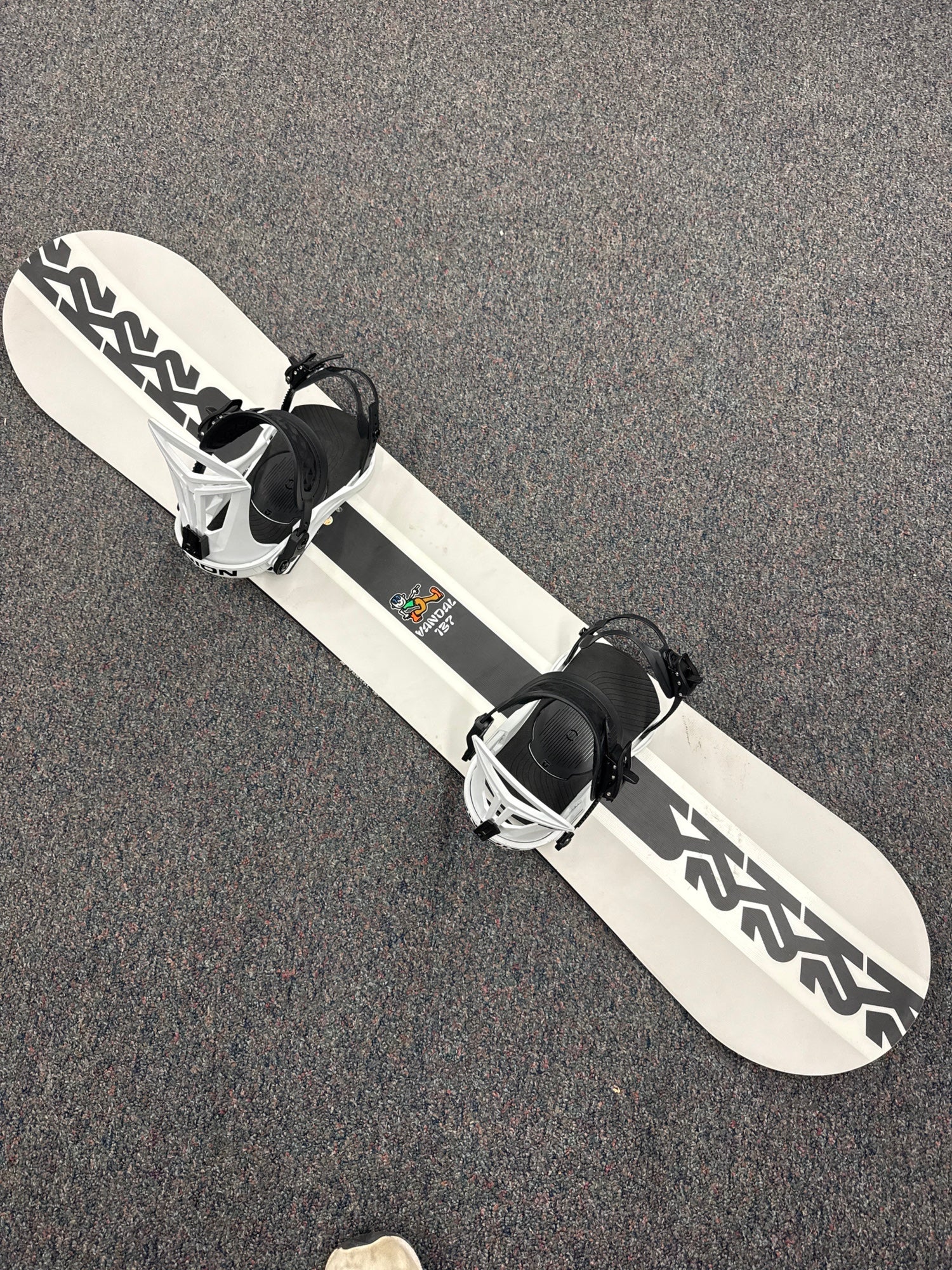 K2 World Wide Weapon Snowboard | New and Used on SidelineSwap