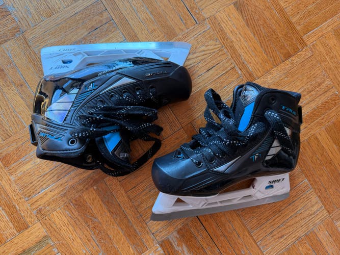 True TF7 Hockey Goalie Skates Regular Width Size 4.5 (Used)