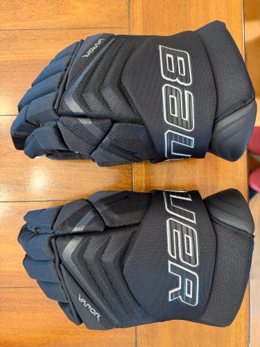 Bauer Vapor Flylite Gloves 15" (Used)