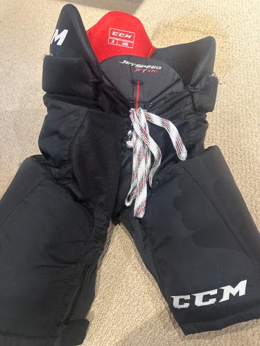 Men's Junior Large CCM JetSpeed FT370 Hockey Pants (Used)