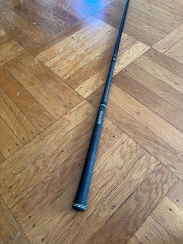 Men's Titleist Gt3 Right Handed Driver Stiff Flex 9 Loft (Like New)