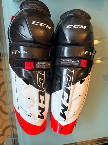 Youth CCM JetSpeed FT475 11" Shin Pads (Used)