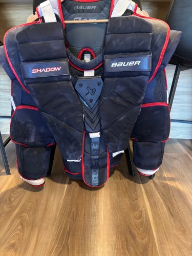 XL Bauer Supreme Shadow Goalie Chest Protector (Used)