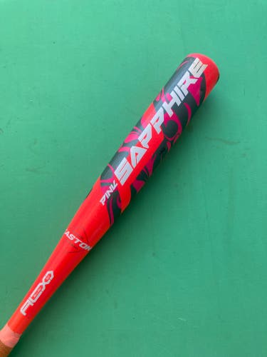 Pink 2025 Easton Pink Sapphire Alloy Bat (-10) Alloy 16 oz 26" (Used)