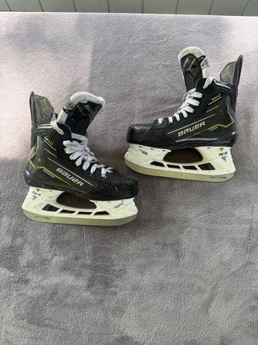 Bauer Supreme M4 Hockey Skates Extra Wide Width Size 4 (Used)