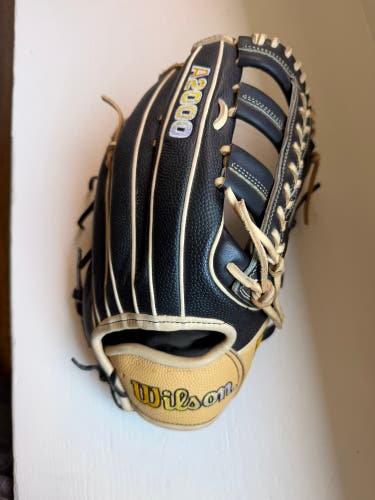 2025 Wilson A2000 RH Outfield Baseball Glove 12.75" (Used)