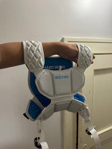 Medium Youth ECD Shoulder Pads (New)