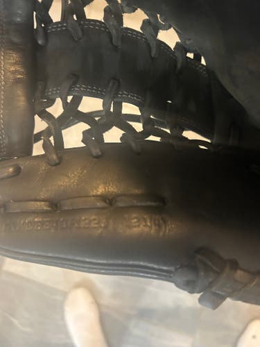 Wilson RH A1k Baseball Glove 12.25" (Used)