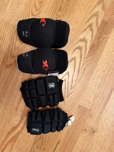 Small Youth Arm Pads (Used)