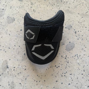 Black Senior EvoShield Elbow Guard Elbow Protection (Used)