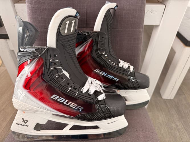 Custom Bauer Vapor Flylite Hockey Skates Size 7 Fit 2 (New)