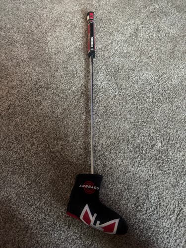 Unisex Odyssey White Hot XG Right Handed Putter Steel (Used)