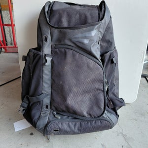 Easton Catcher's Bag (Used)