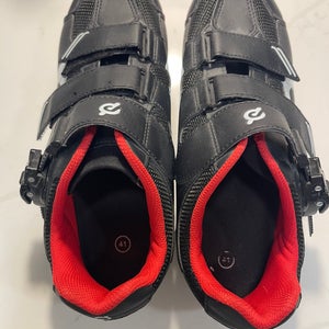 Men's Size 8 Peloton Bike Shoes (Used)