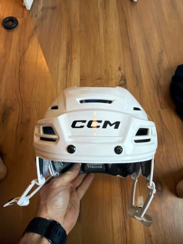 Medium CCM Tacks 310 Helmet (New)