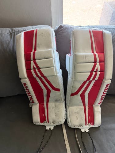 24" Vaughn Velocity Goalie Leg Pads (Used)