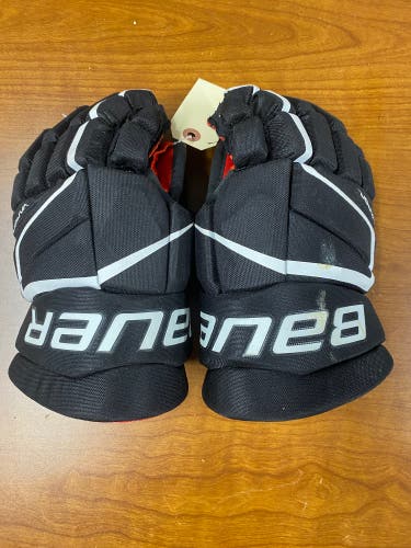 Black Junior Bauer Vapor X Gloves 12" (Used)