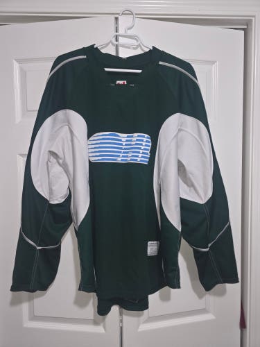 Green Large Men's Reebok Jersey (Used)