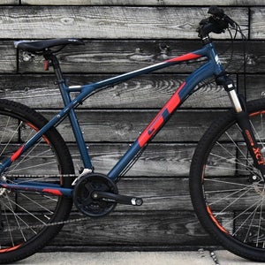 GT AGRESSOR PRO MOUNTAIN BIKE SIZE LARGE, 19", 24 SPEED, ALUM, FRONT SUSPENSION