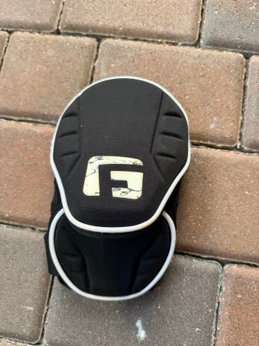 Junior Elbow Protection (Used)