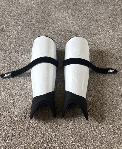 STX Stallion 800 Field Hockey Shin Guards, L/XL, Excellent Condition, (Used)