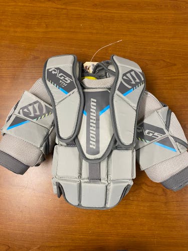 Youth Small / Medium Warrior Ritual G5 Goalie Chest Protector (Used)