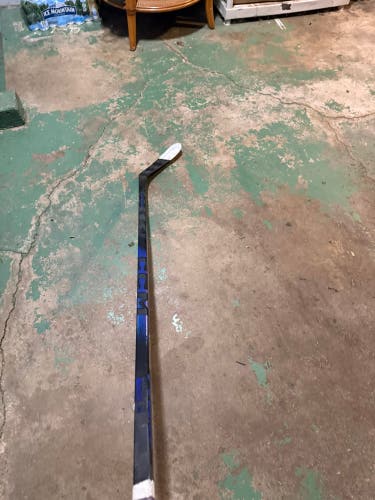 Intermediate CCM Ribcor Trigger 10 Pro Right Handed Hockey Stick P28 65 Flex (Used)