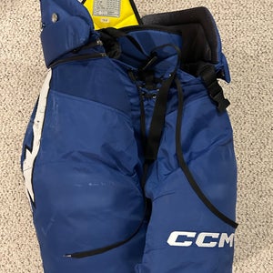 Tampa Bay Lightning Men's Senior Medium CCM HPTK Pro Stock Hockey Pants and pro Socks combo (Used)