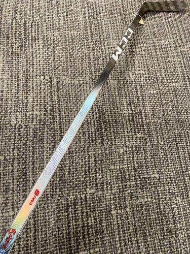 Intermediate CCM JetSpeed FT8 Pro Hockey Stick Right Handed P28 65 Flex (Used)
