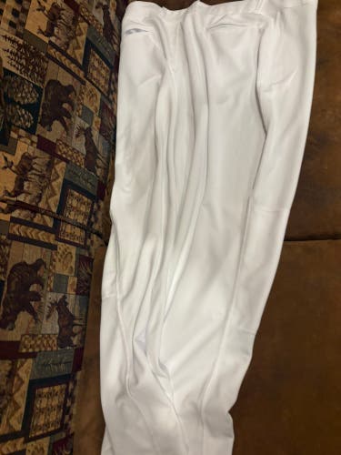 White Men's XXL Adult Champro Game Pants (Used)