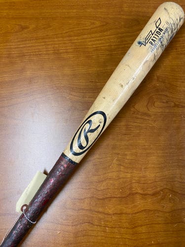 Rawlings Velo Maple Bat (-3) Maple 30 oz 33" (Used)
