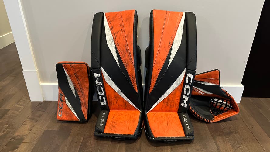 31"+1 2024 CCM Axis F9 Intermediate Regular Goalie Full Set (Used)