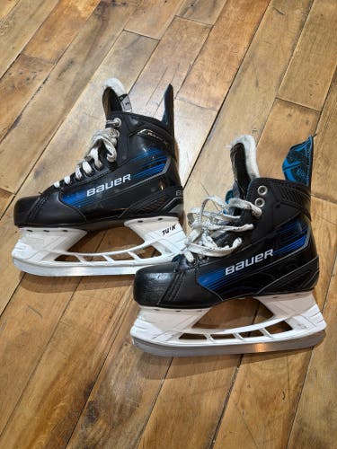 Bauer Vapor X Hockey Skates Regular Width Size 3 (Used)