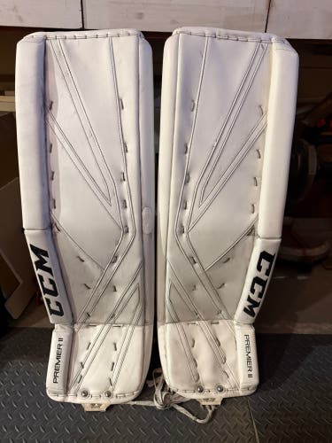35" 2018 CCM Premier 2 Goalie Leg Pads Pro Stock (Used)