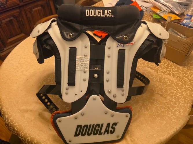 Large Adult Douglas Shoulder Pads SP Mr.DZ with plate and neck roll