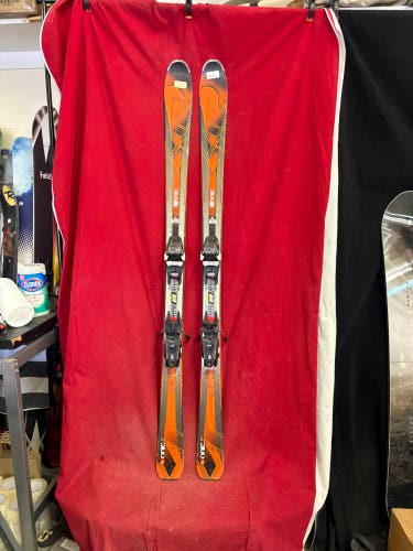 Skis: K2 iKonic 80 all-mountain skis, 170cm.
Bindings: Marker (grip walk)
Binding range: 260-388mm