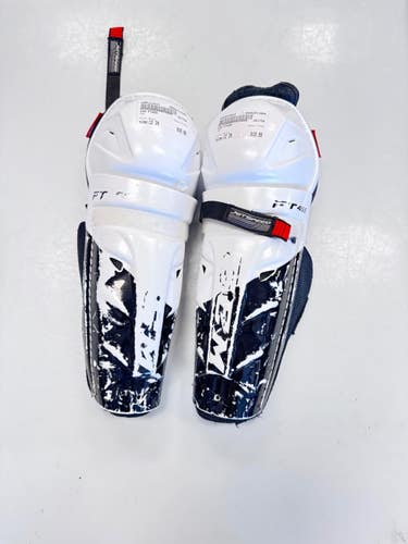 Used CCM FT455 Junior Shin Guards White 12" 11860-S000314815
