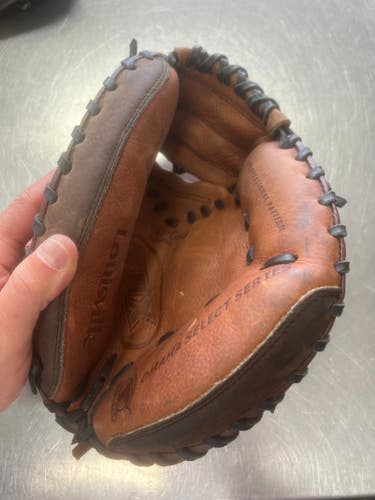 Used Louisville Slugger OMAHA BB/SB Catchers RH Throw Brown 32" 11497-S000160995