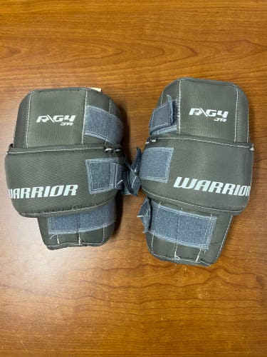 Junior Warrior Ritual G4 Goalie Knee Pads (Used)
